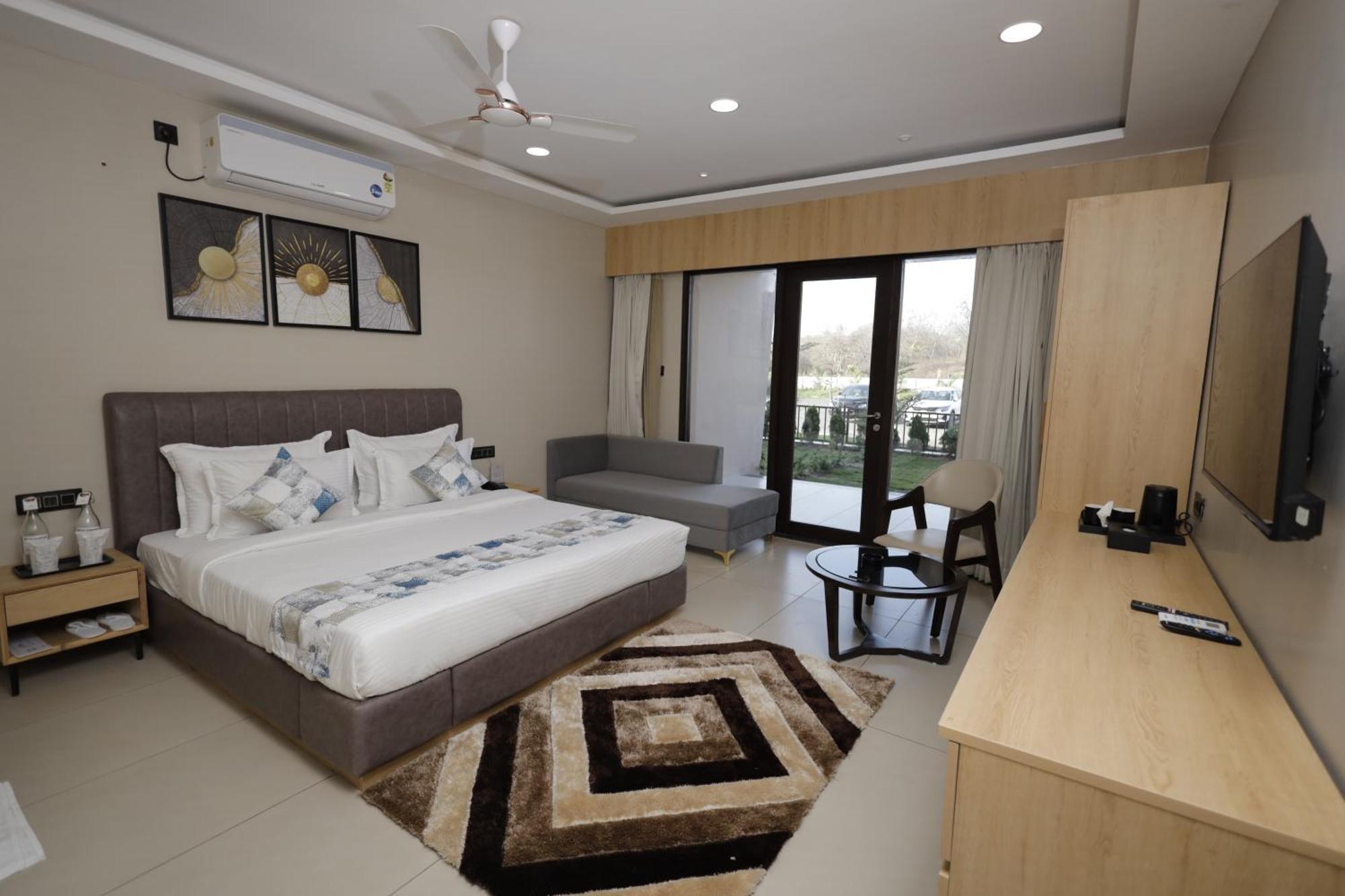 Regenta Resort Vindhyachal, Statue Of Unity Kevadia Exteriör bild