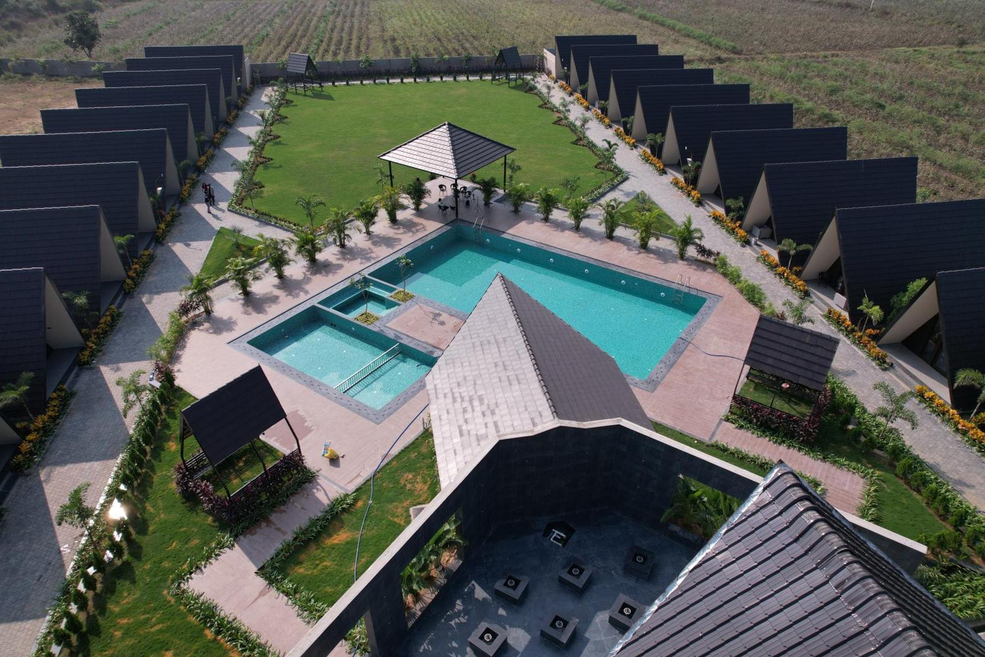 Regenta Resort Vindhyachal, Statue Of Unity Kevadia Exteriör bild
