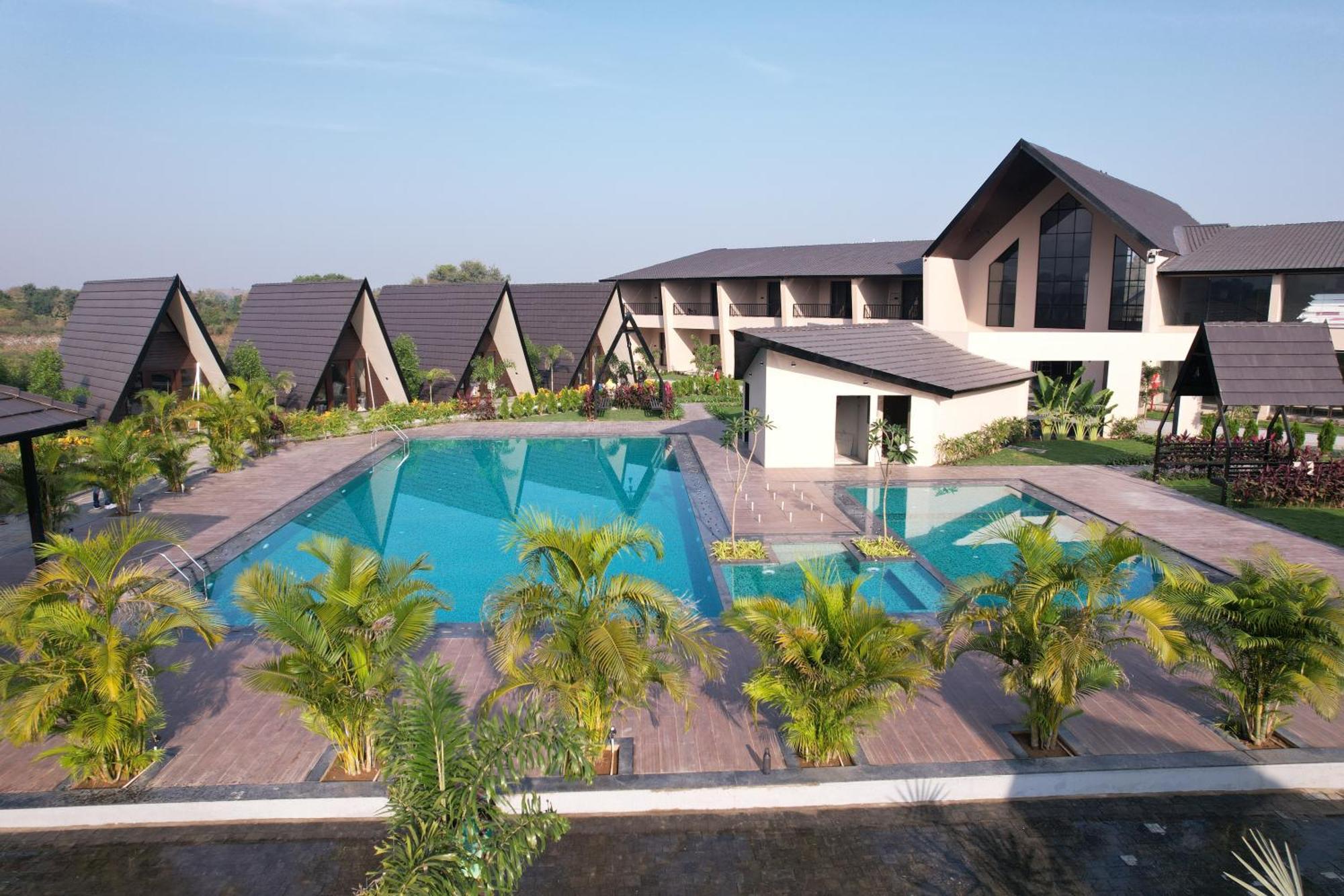 Regenta Resort Vindhyachal, Statue Of Unity Kevadia Exteriör bild