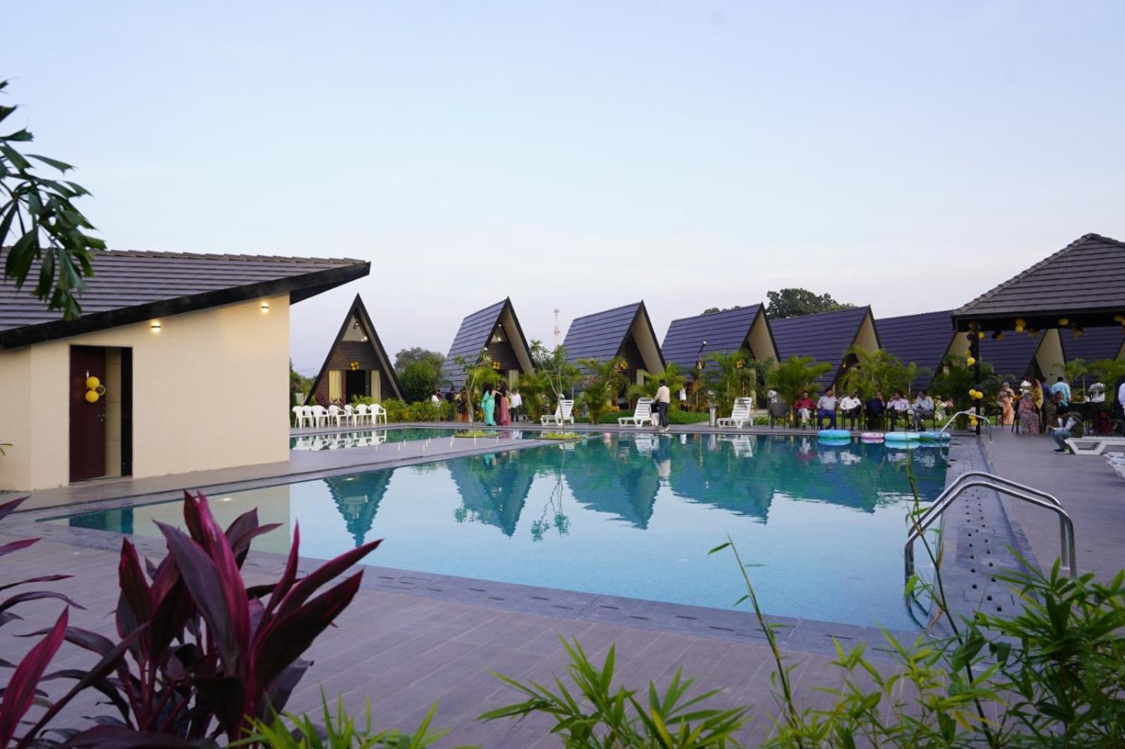 Regenta Resort Vindhyachal, Statue Of Unity Kevadia Exteriör bild